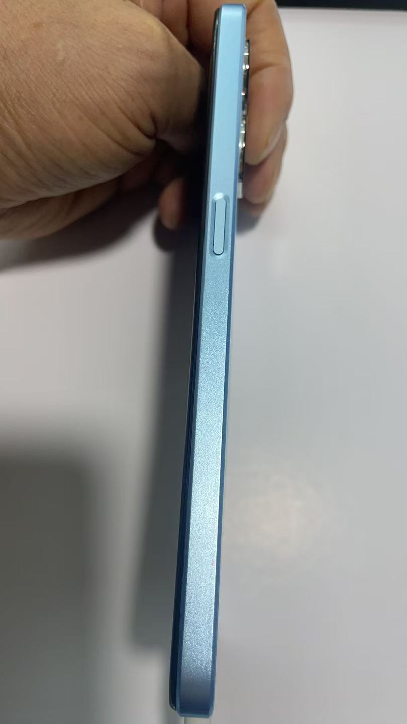 OPPO A1X 2