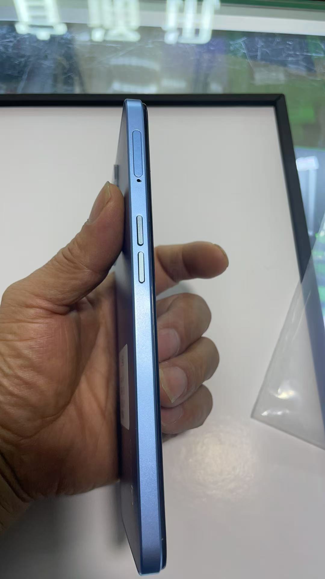 OPPO A57 4